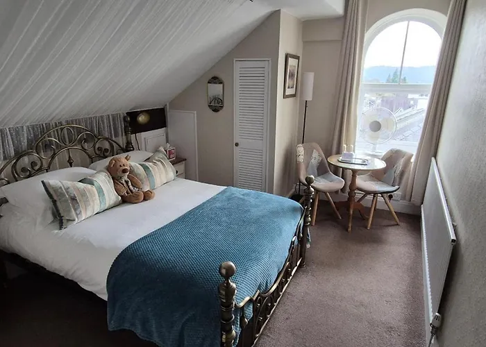 Denehurst - Adults Only 4*