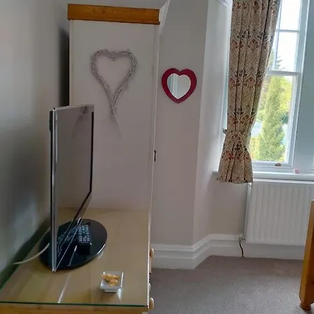 Denehurst - Adults Only 4*