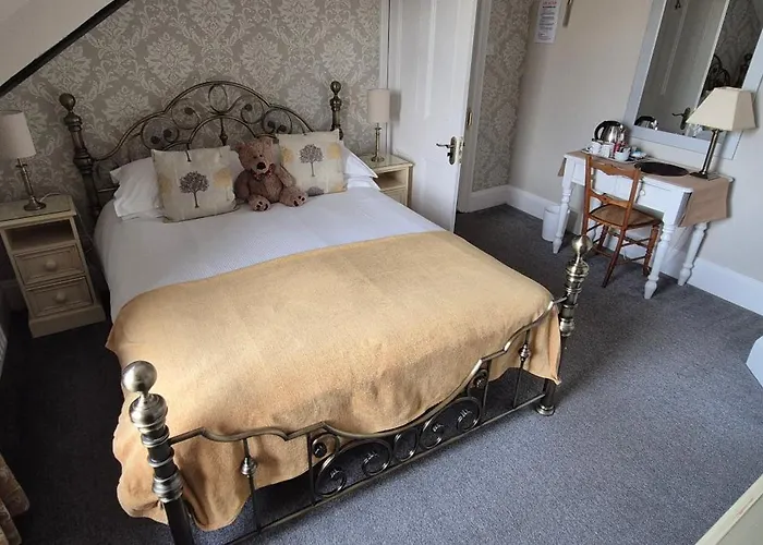Denehurst - Adults Only Guest house