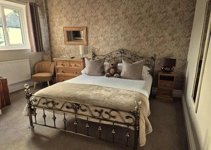 Denehurst - Adults Only 4*