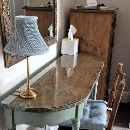 Denehurst - Adults Only